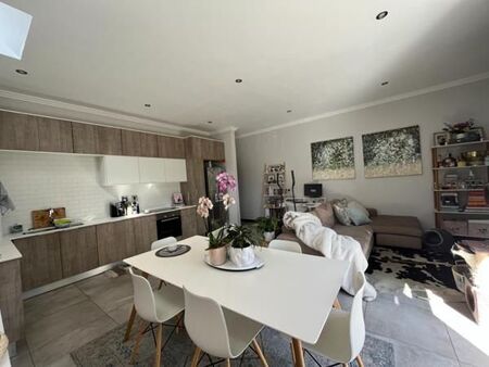 1 Bedroom Apartment in Menlo Park