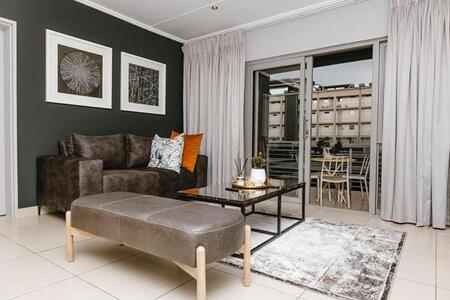 2 Bedroom Apartment in Sandown