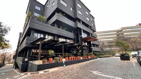1 Bedroom Apartment in Sandton Central