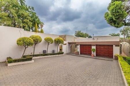 3 Bedroom House in Hurlingham