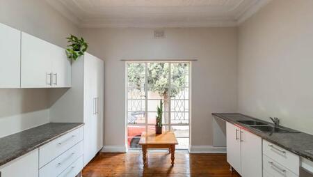 2 Bedroom House in Westdene