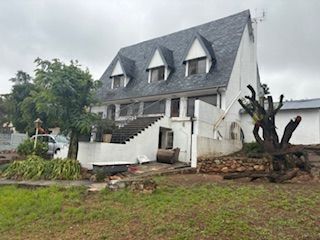 4 Bedroom House in Mondeor