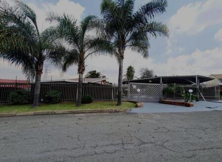 3 Bedroom House in Birchleigh