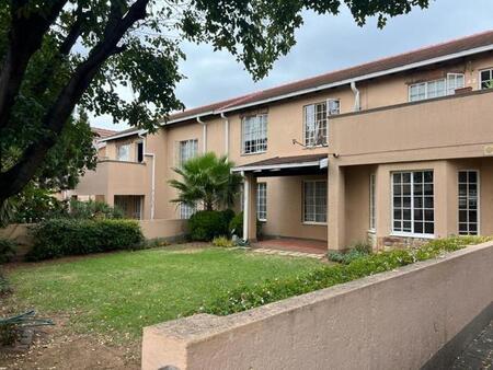 3 Bedroom Apartment in Paulshof