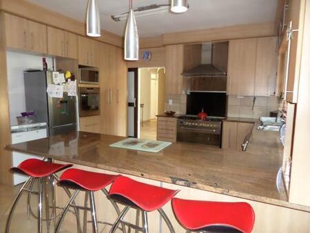 3 Bedroom House in Henley on Klip