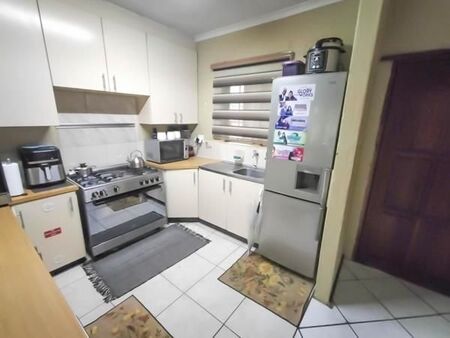 3 Bedroom House in Glen Marais