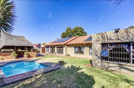 4 Bedroom House in Morganridge