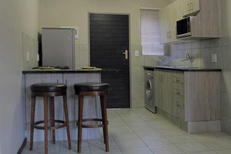 2 Bedroom Apartment in Heuweloord