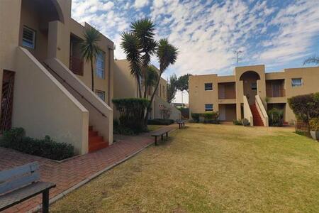 2 Bedroom Apartment in Brackendowns
