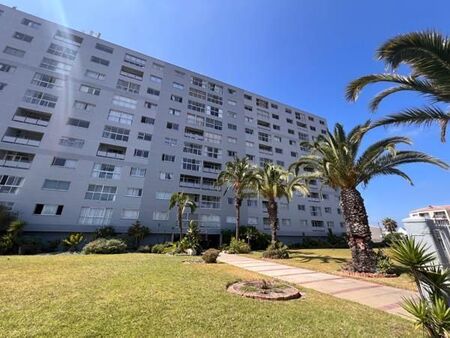 2 Bedroom Apartment in Table View