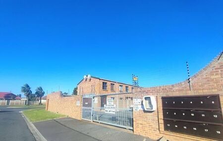 2 Bedroom Townhouse in Thornton