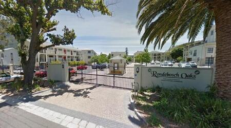 Bachelor apartment in Rondebosch