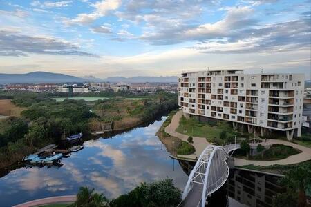 2 Bedroom Apartment in Century City