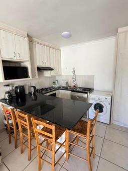 1 Bedroom House in Cloetesville