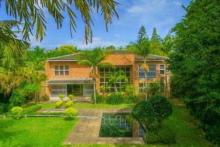 4 Bedroom House in Meer En See