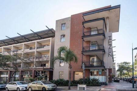 1 Bedroom Apartment in Umhlanga Ridge