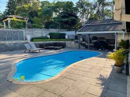4 Bedroom House in Umhlanga Rocks