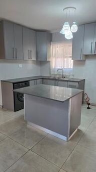 2 Bedroom House in Greenwood Park