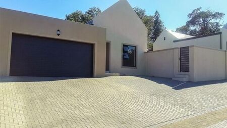 3 Bedroom house to rent in Berg En Dal, Wellington