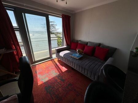 1 Bedroom apartment to rent in Observatory, Cape Town