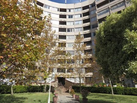 2 Bedroom apartment to rent in Pinelands, Cape Town