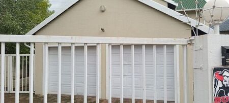 3 Bedroom house to rent in Moreleta Park, Pretoria