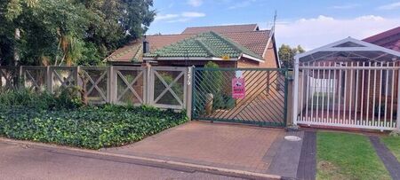 3 Bedroom house to rent in Moreleta Park, Pretoria