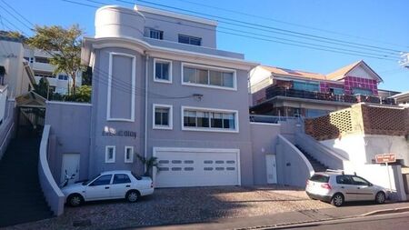 1 Bedroom apartment to rent in Sea Point, Cape Town