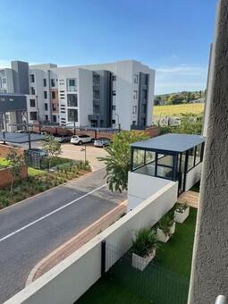 2 Bedroom Apartment in Waterkloof Ridge