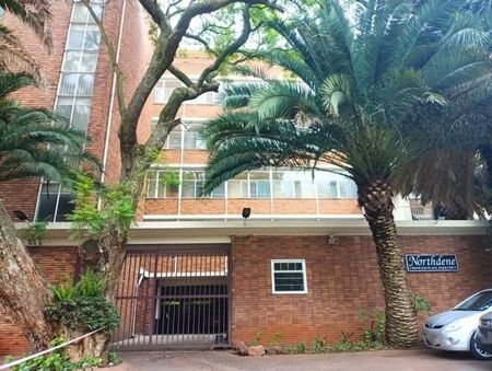 3 Bedroom Apartment in Parktown