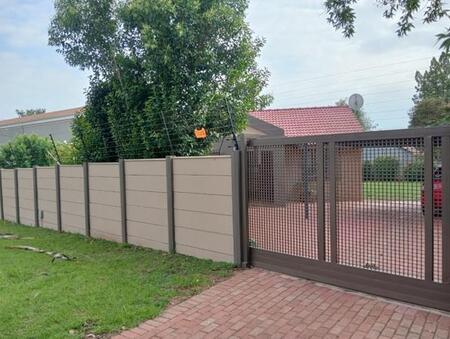 2 Bedroom House in Randpark Ridge