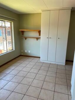 1 Bedroom Apartment in Auckland Park