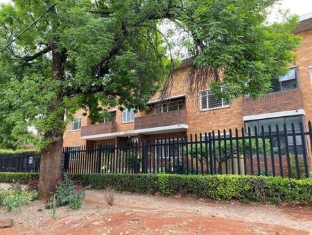 2 Bedroom Apartment in Linden