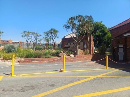 3 Bedroom Apartment in Elandspark