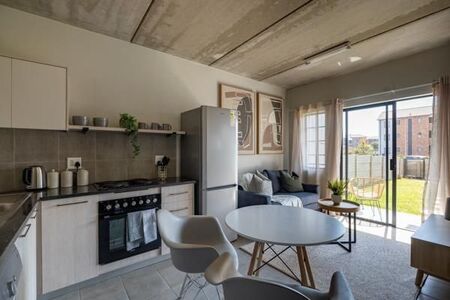 1 Bedroom Apartment in South Hills