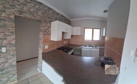 2 Bedroom Apartment in Winchester Hills