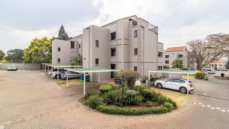 1 Bedroom Townhouse in Bedfordview
