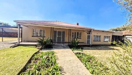 1 Bedroom Apartment in Selection Park