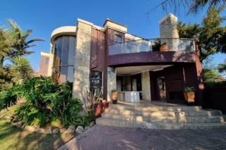 6 Bedroom House in Edenvale