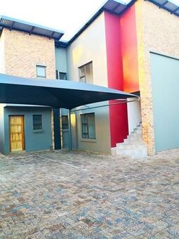 0.5 Bedroom House in Edenvale
