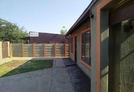 2 Bedroom House in Vosloorus