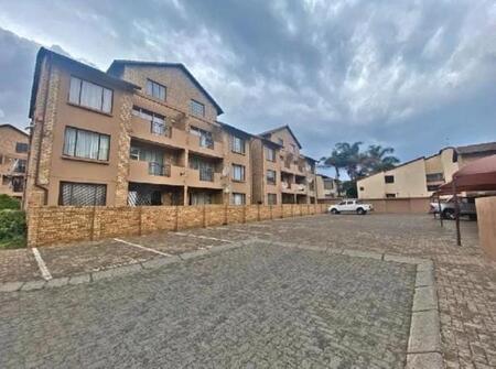 2 Bedroom Apartment in Benoni Central
