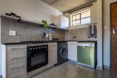 2 Bedroom Apartment in Alrode