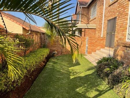 3 Bedroom Townhouse in Amberfield