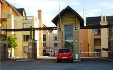 2 Bedroom Apartment in Clubview