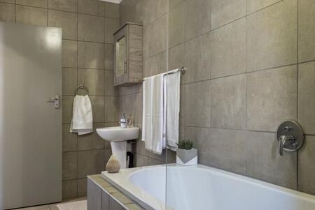 2 Bedroom Apartment in Eldoraigne