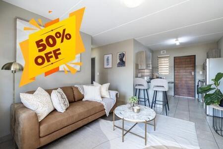 2 Bedroom House in Heuweloord