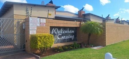 2 Bedroom Townhouse in Port Elizabeth Central