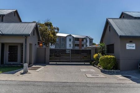 2 Bedroom Apartment in Pinelands