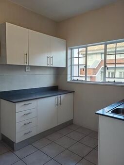 1 Bedroom Apartment in Newton Park